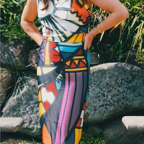 Luxurious small-batch custom satin garment scarf/ dress/ wrap. - Picture 6 of 10